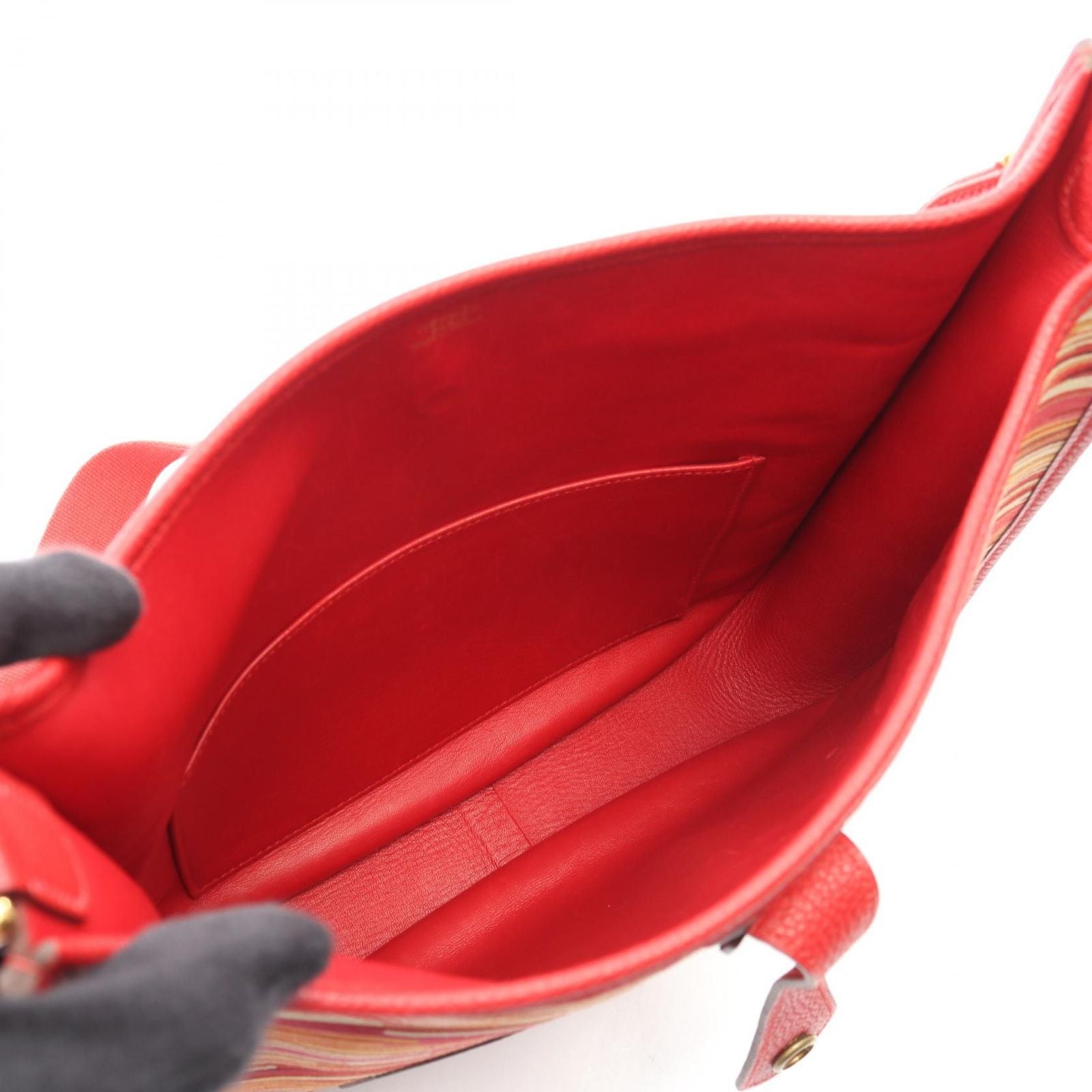 Hermes Shoulder Bag Evelyne 1 Anne PM Rouge Vif Leather — view 3