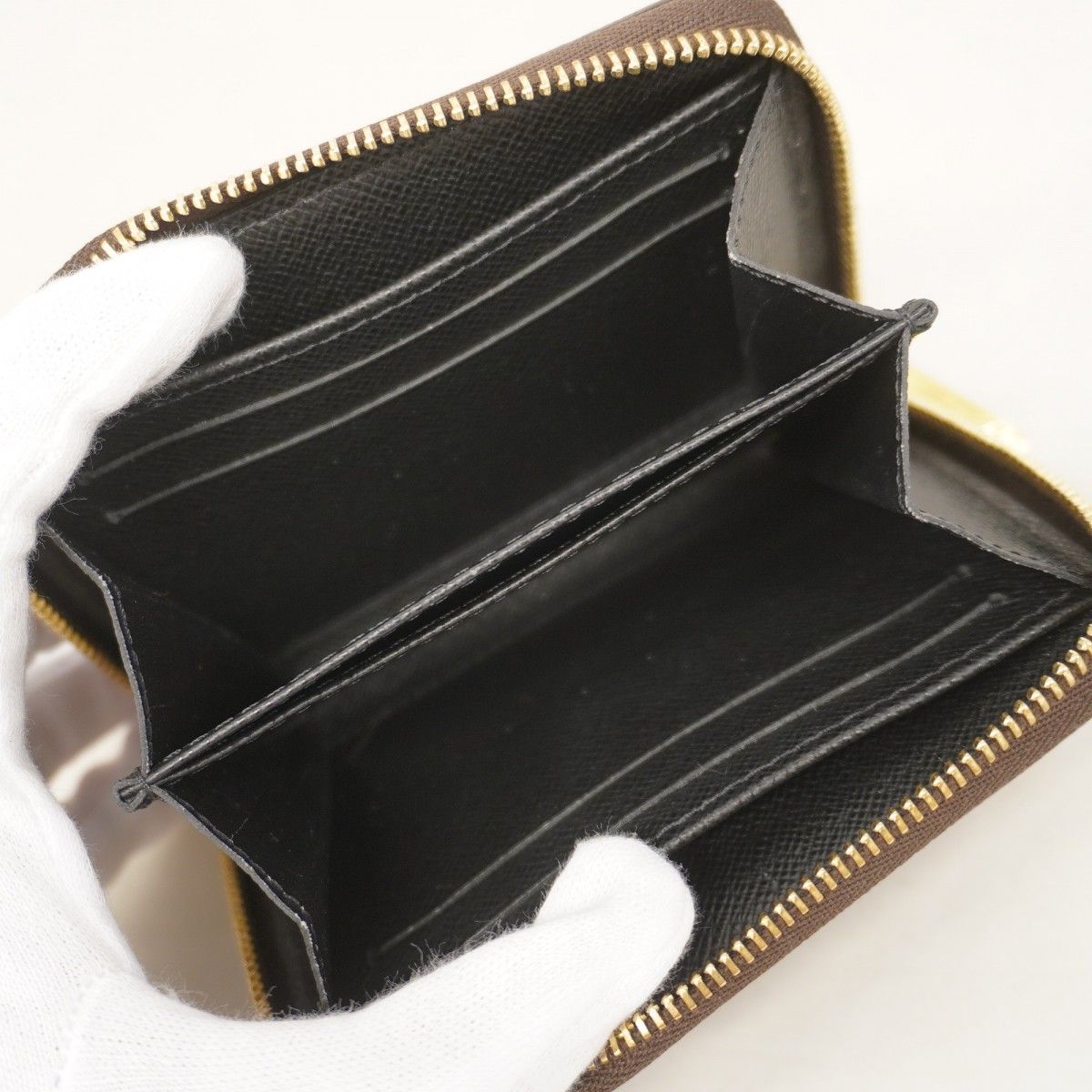 Louis Vuitton Coin Case Monogram Giant Zippy Purse Brown — view 3