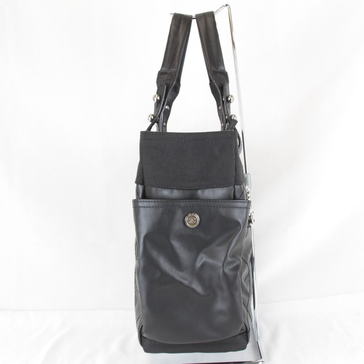 Chanel Tote Canvas Black — view 4