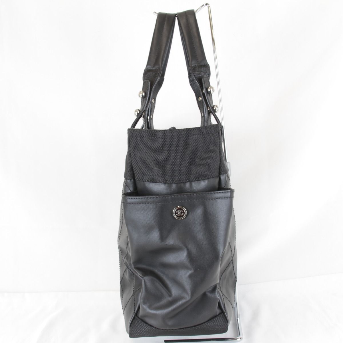 Chanel Tote Canvas Black — view 3