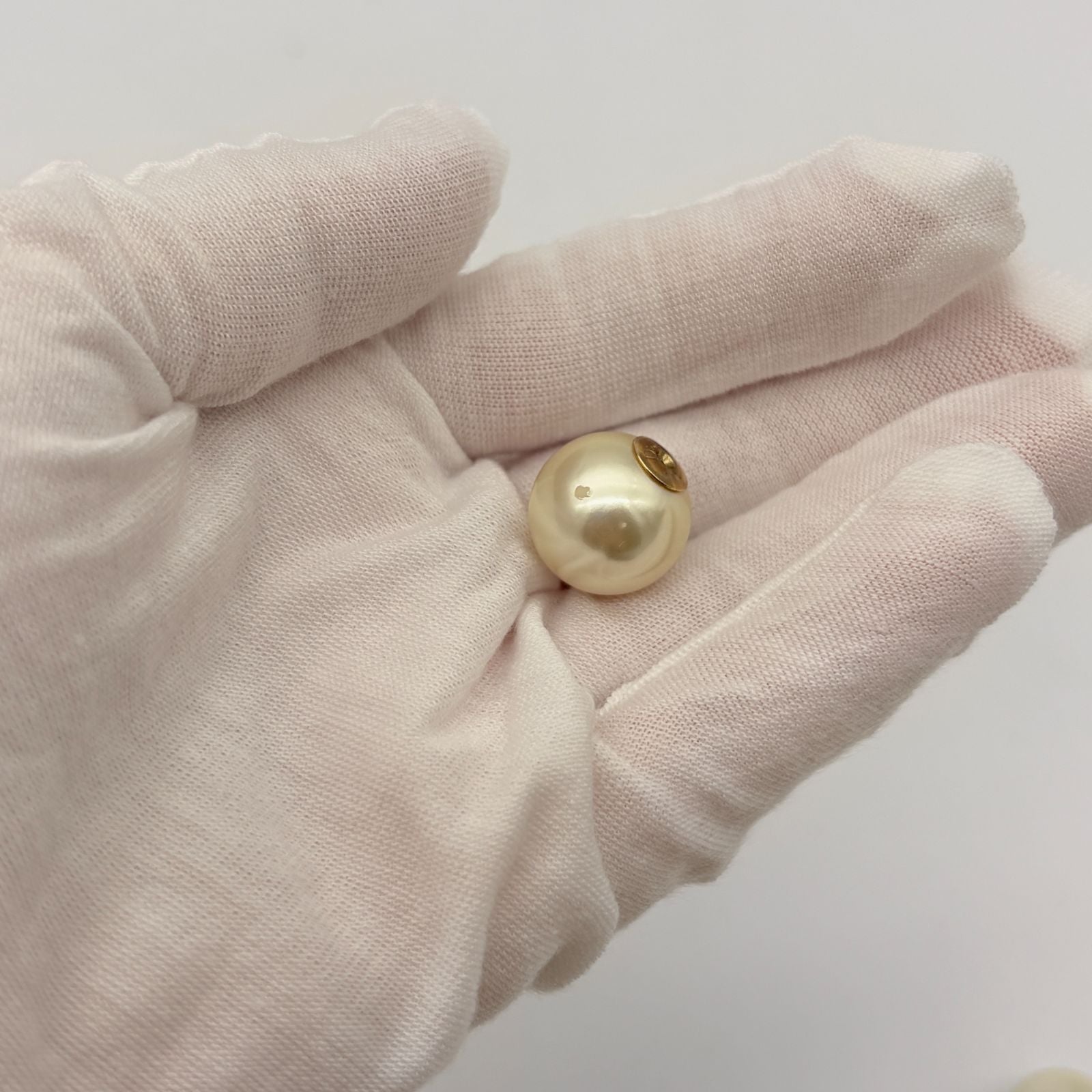 Dior Tribales Tribal Earrings Gold Costume Pearl — view 9