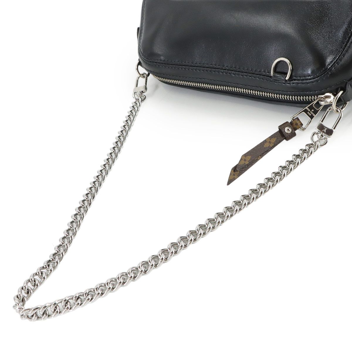 Louis Vuitton Monogram Pochette Vibe 2-Way Bag Lambskin — view 6