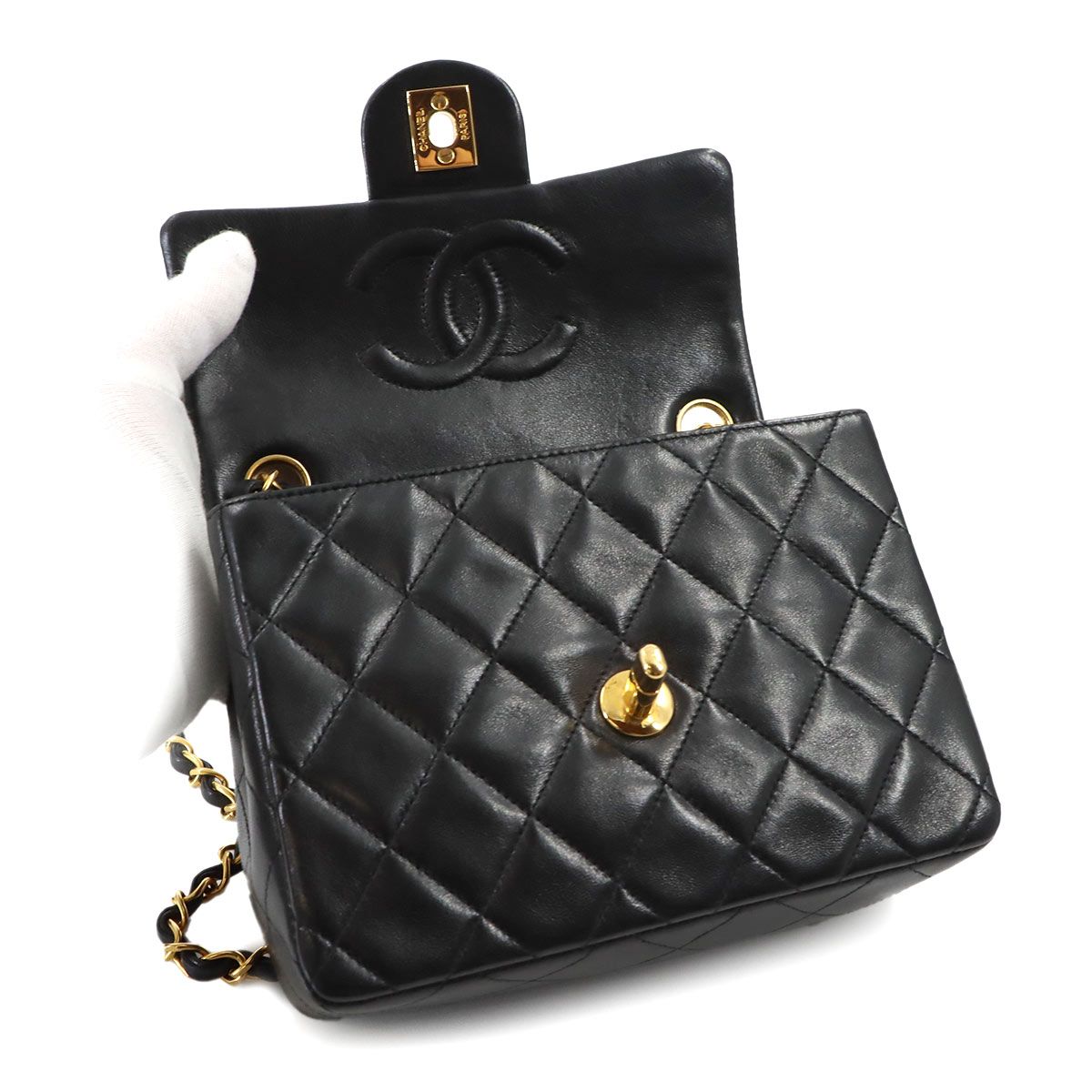 Chanel Mini Quilted Chain Shoulder Bag Lambskin Black Gold Vintage — view 7
