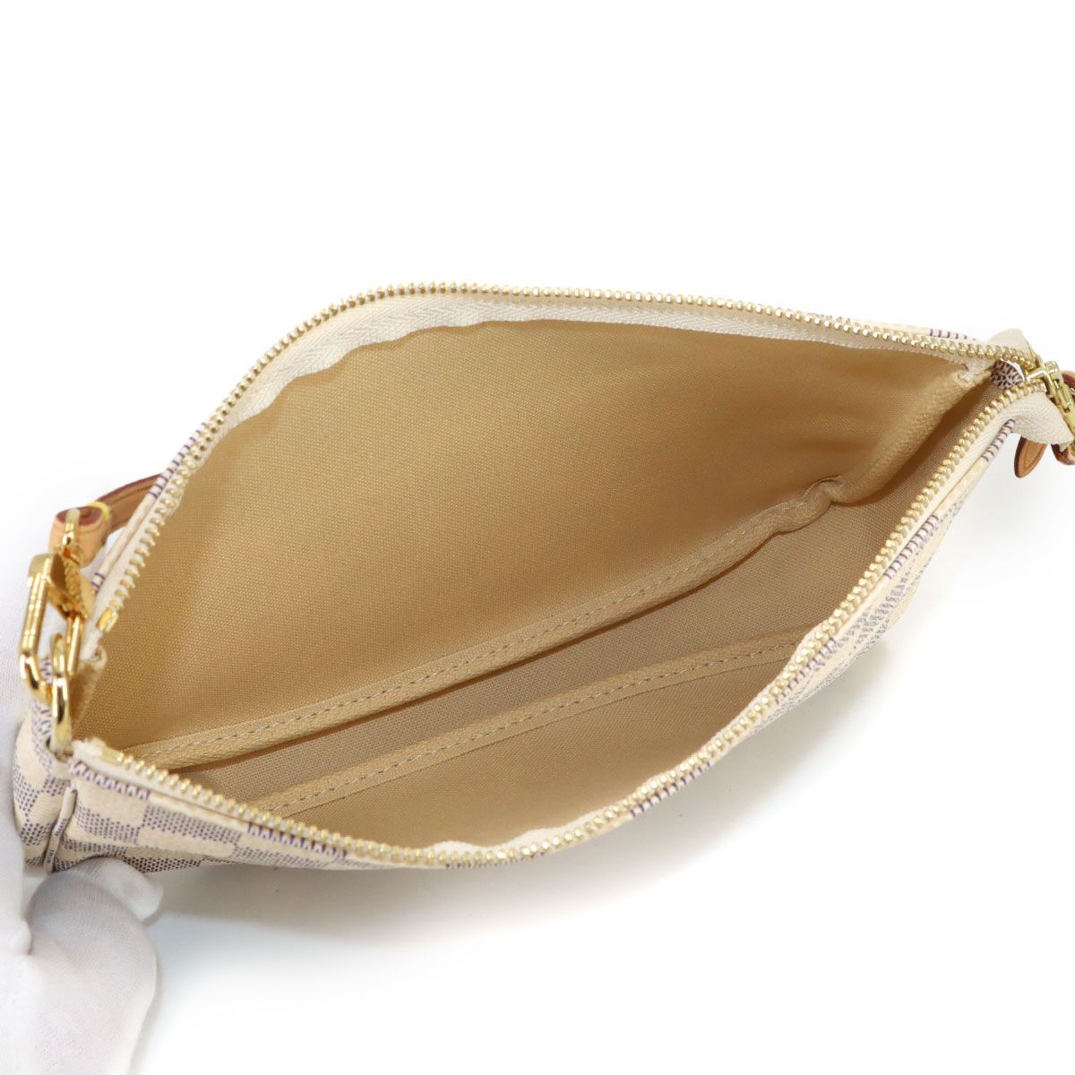 Louis Vuitton Damier Azur Pochette Pouch Gold — view 6