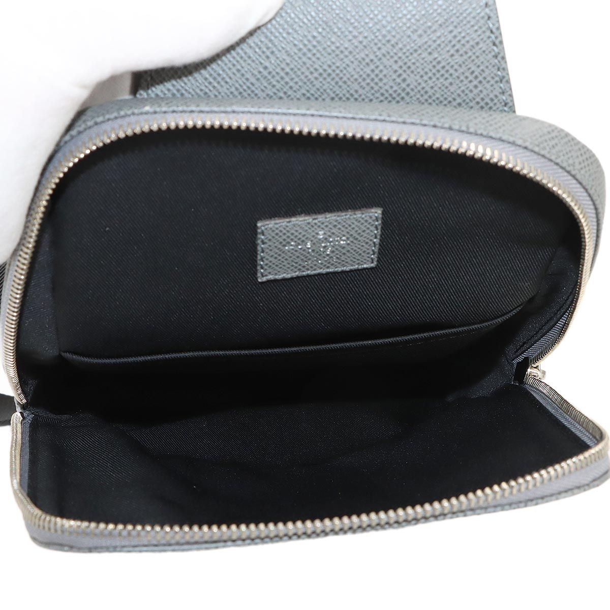 Louis Vuitton Taiga Avenue Sling Bag Gray — view 6