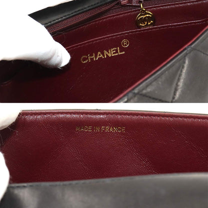 Chanel Diana Quilted 22 Chain Shoulder Bag Leather Black Vintage — view 9