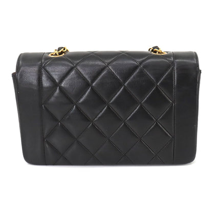 Chanel Diana Quilted 22 Chain Shoulder Bag Leather Black Vintage — view 3