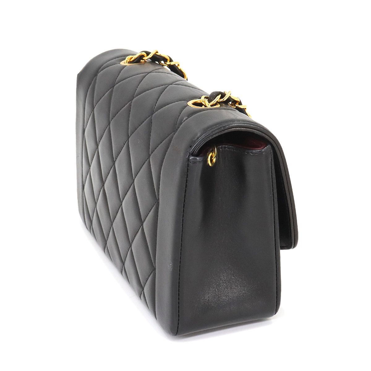 Chanel Diana Quilted 22 Chain Shoulder Bag Leather Black Vintage — view 4