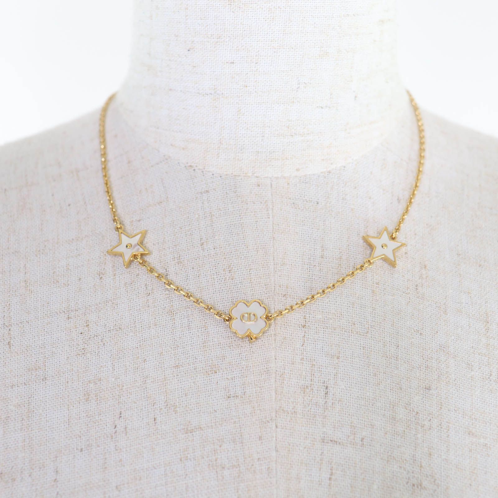 Dior Destiny Mother of Pearl Star Clover Necklace Gold — view 3