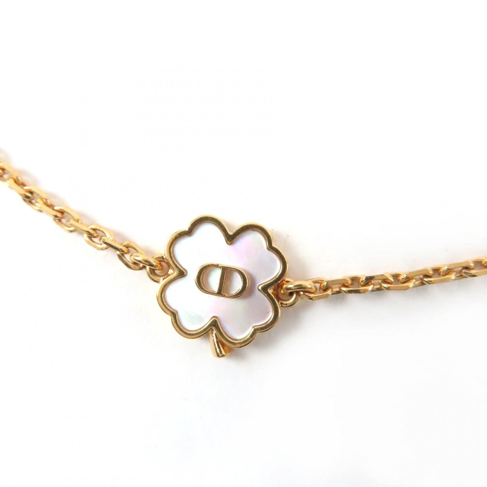 Dior Destiny Mother of Pearl Star Clover Necklace Gold — view 4