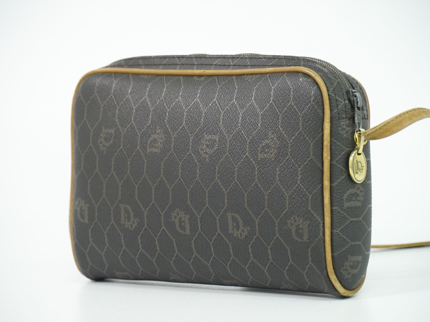 Dior Honeycomb Pattern Shoulder Bag Pochette Black — view 2