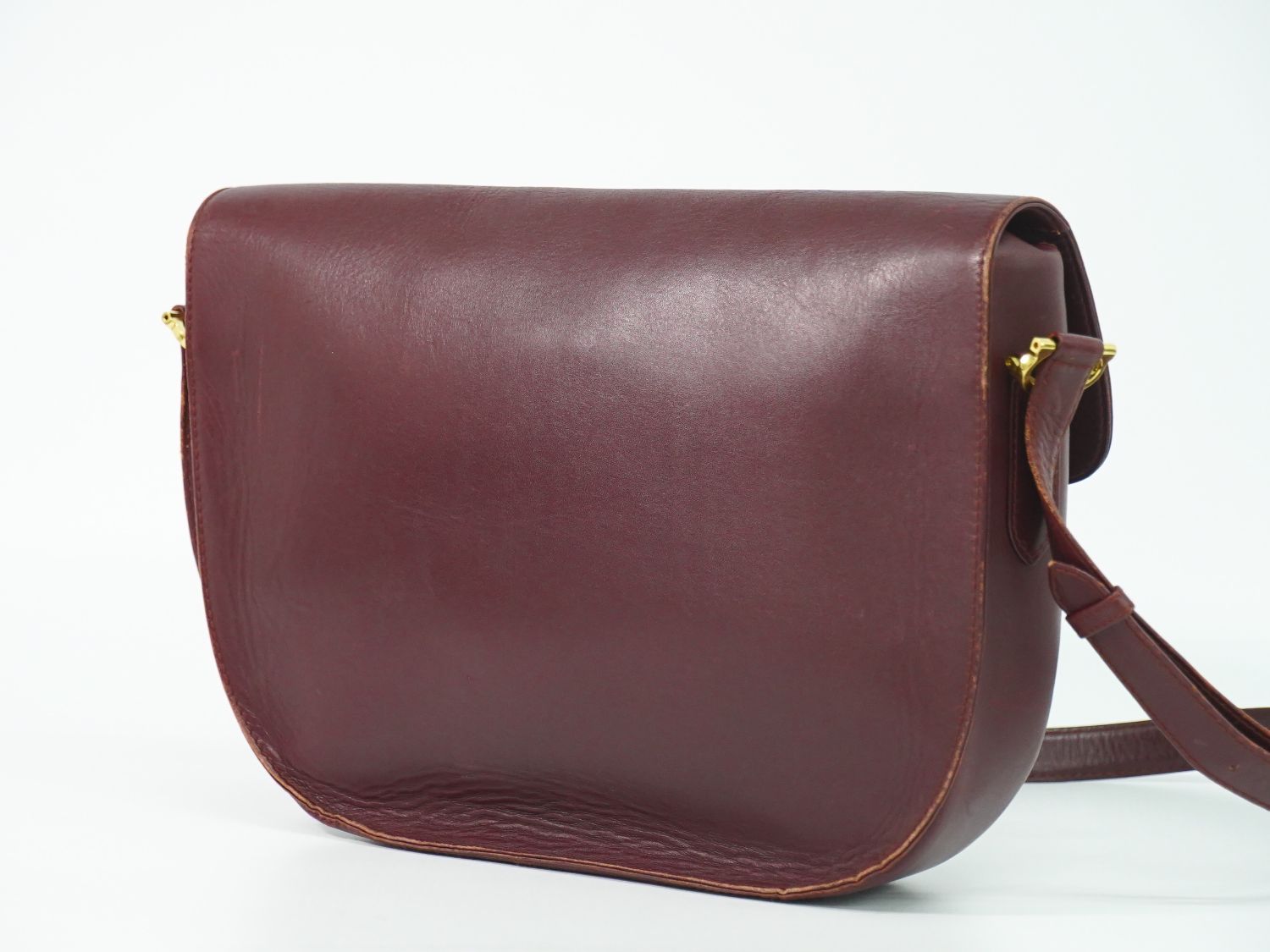 Cartier Must Line Shoulder Bag Pochette Leather Bordeaux — view 2