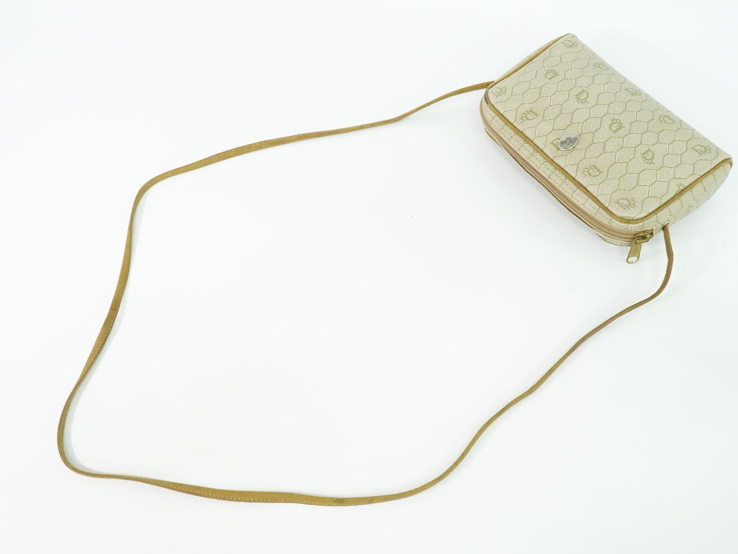 Dior Honeycomb Pattern Shoulder Bag Pochette Beige — view 4