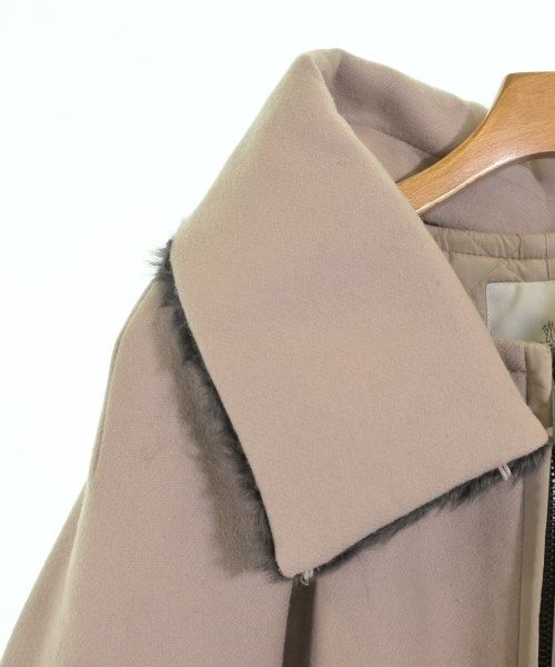 Moncler Coat Beige — view 4