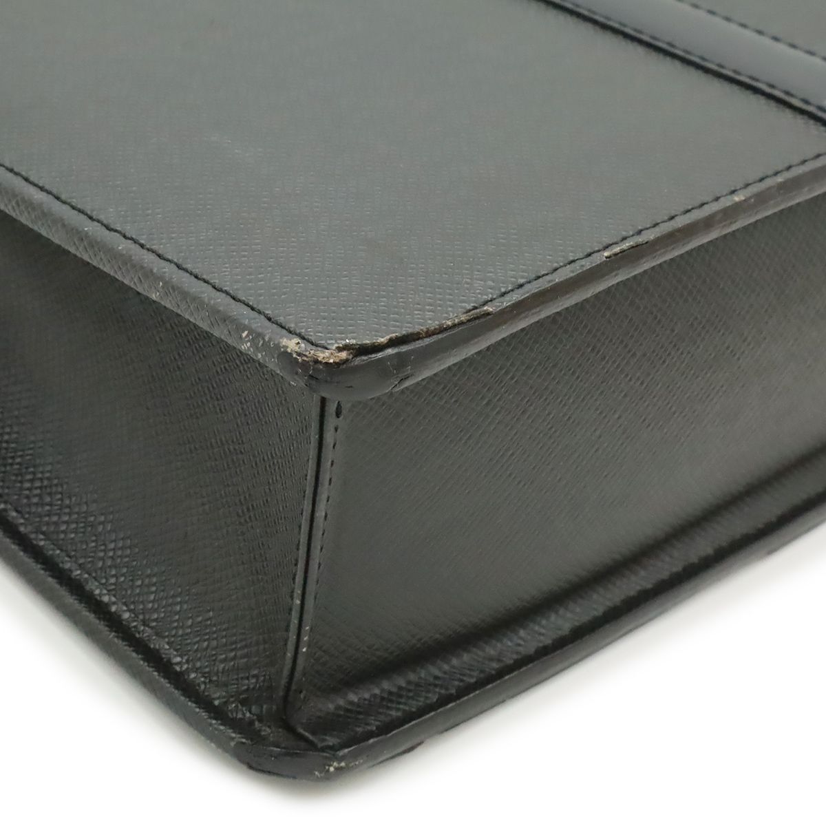 Louis Vuitton Taiga Porte Documents Rosin Business Bag Ardoise Black — view 3