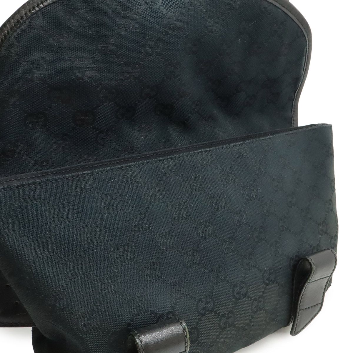 Gucci GG Canvas Belt Bag Waist Pouch Leather Black Silver — view 7