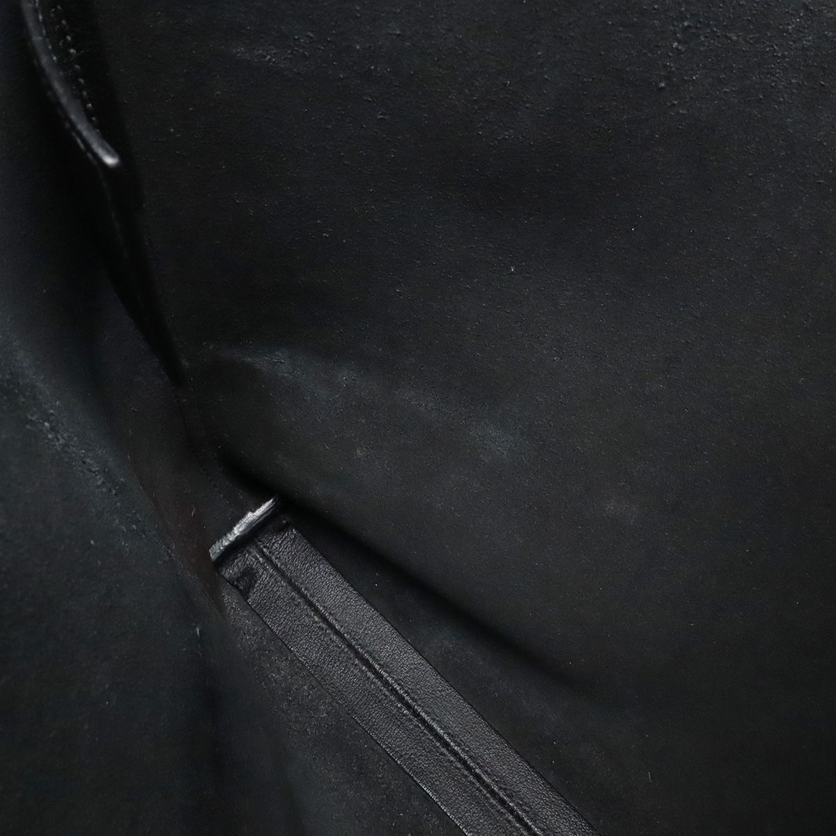 Saint Laurent Paris YSL Shoulder Bag Crossbody Leather Black Silver — view 8