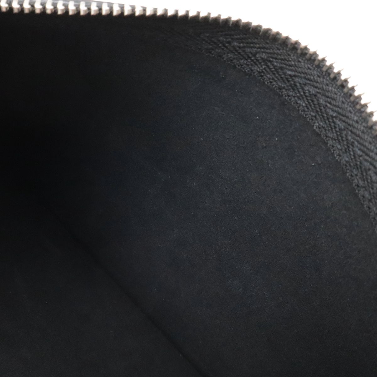 Saint Laurent Paris YSL Shoulder Bag Crossbody Leather Black Silver — view 9