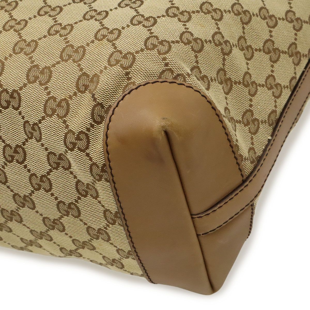Gucci GG Canvas Tote Large Shoulder Bag Leather Light Brown Pouch — view 3