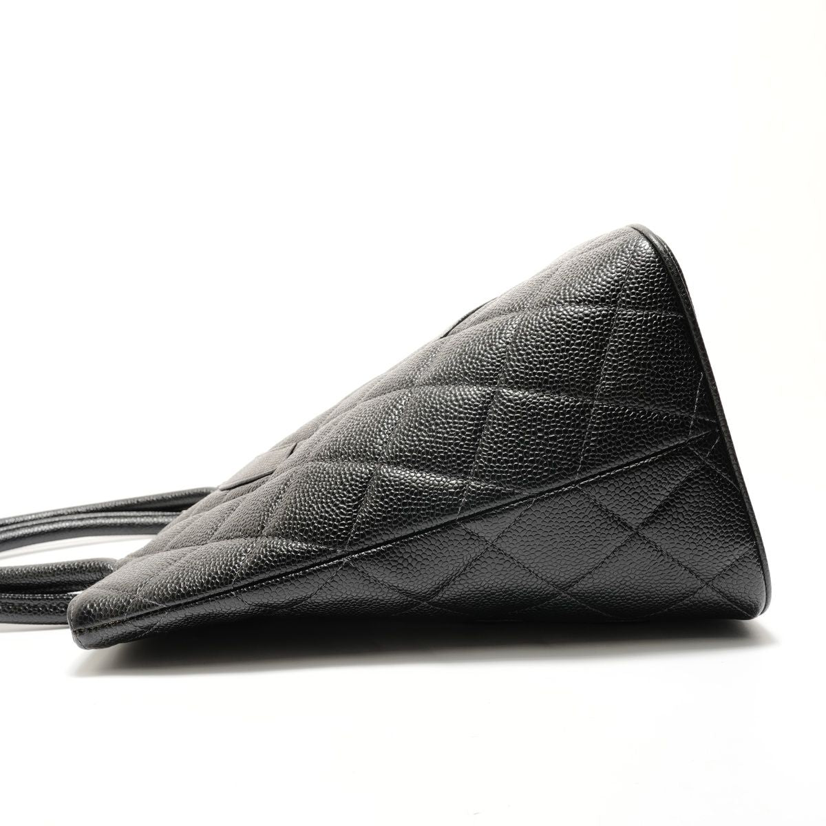 Chanel Tote Caviar Leather Medallion CC Logo — view 3