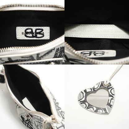 Balenciaga Shoulder Bag Graffiti le Cagole XS — view 9