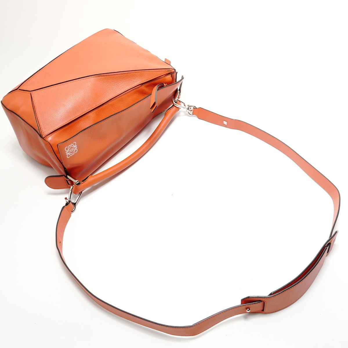 Loewe Shoulder Bag Puzzle Anagram — view 8