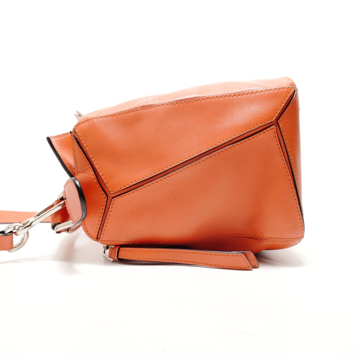 Loewe Shoulder Bag Puzzle Anagram — view 3