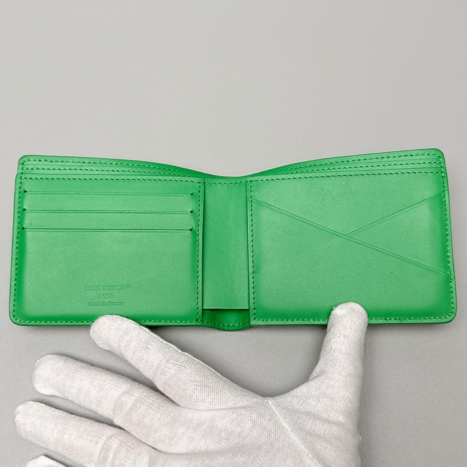 Louis Vuitton Monogram Taurillon Portefeuille Multiple Wallet — view 3