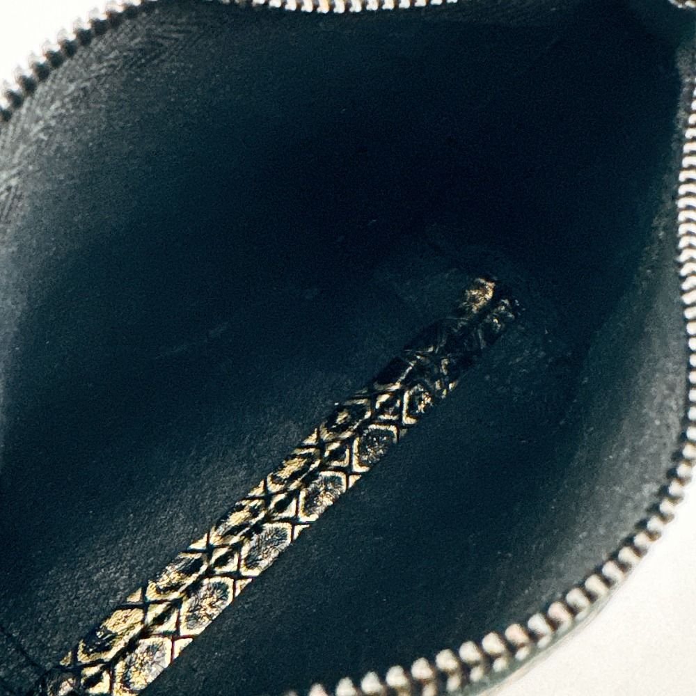 Bottega Veneta Case Intrecci Omirage Butterfly Leather Pouch Gold — view 7