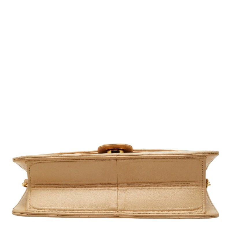 Chanel CC Logo Quilted Chain Shoulder Bag Beige Leather — view 3