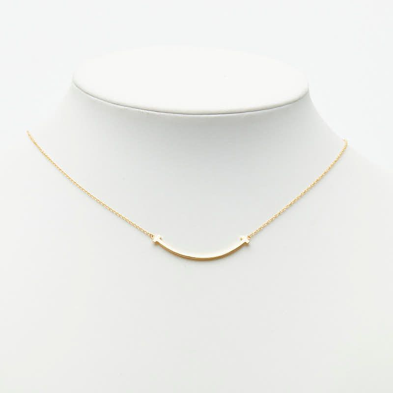 Tiffany & Co T Smile Pendant Small Necklace Gold 18k Yellow — view 7