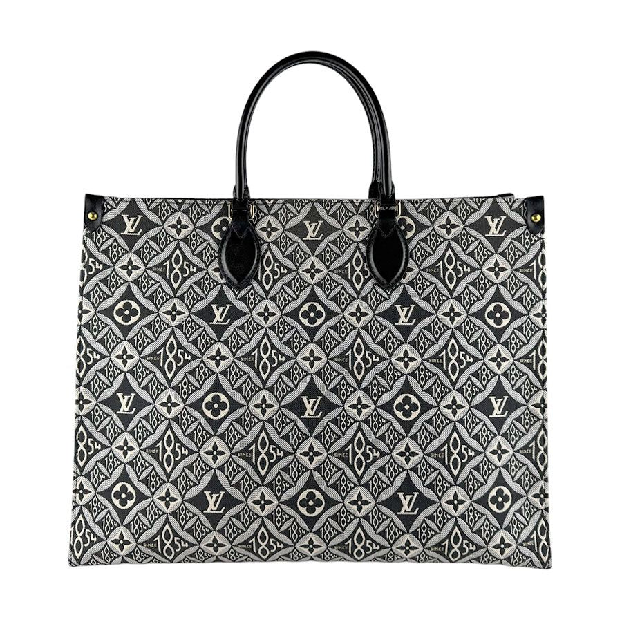 Louis Vuitton Shoulder Bag Monogram Jacquard On The Go GM — view 3