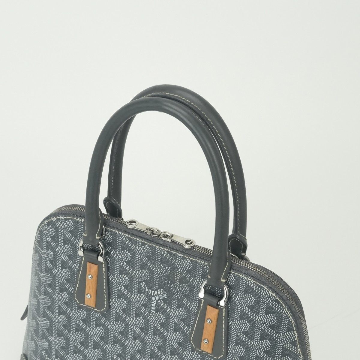 Goyard Vendome Tote Leather Gray Silver — view 4