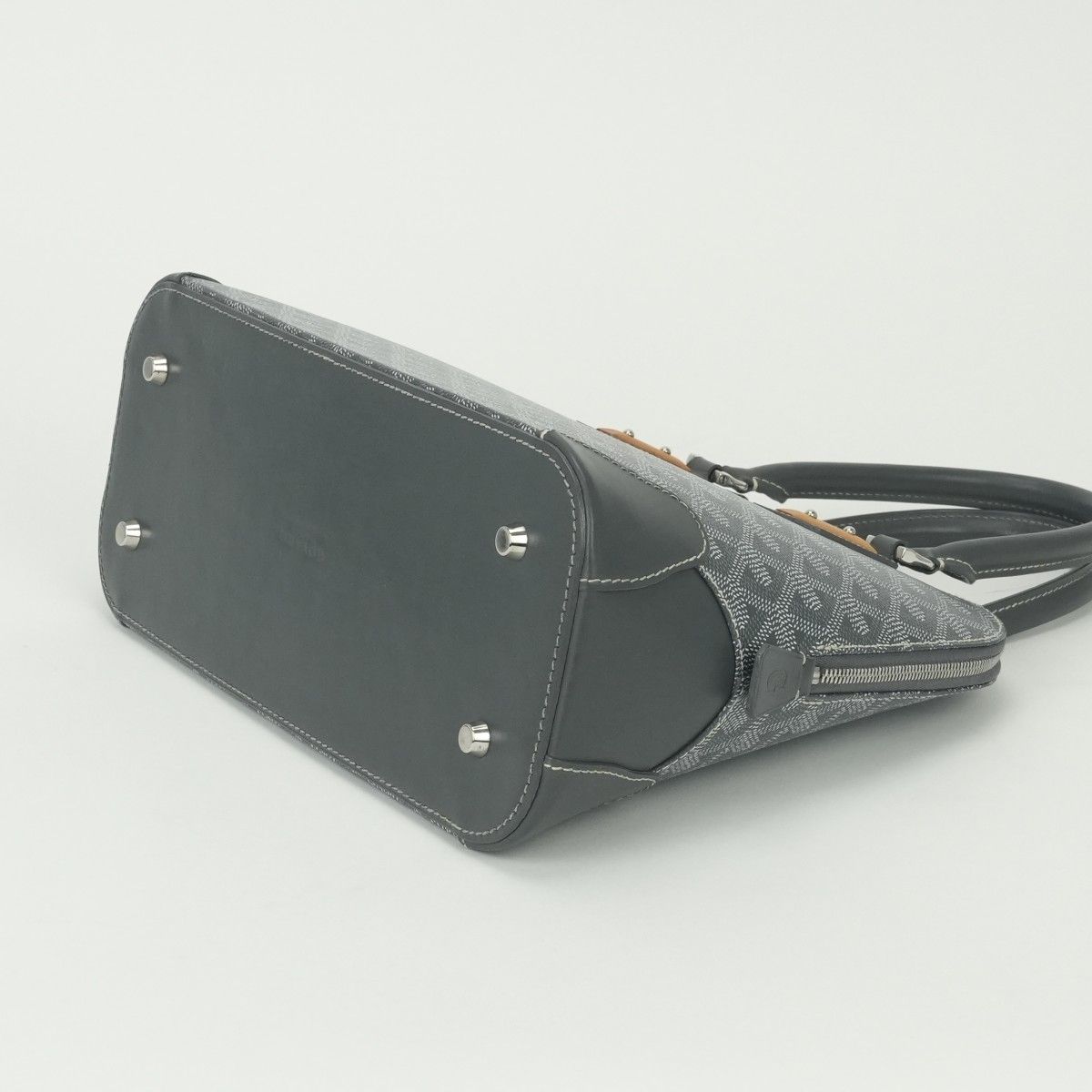 Goyard Vendome Tote Leather Gray Silver — view 5