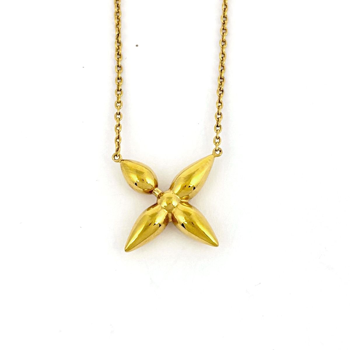 Louis Vuitton Collier Monogram Flower Gold Plated Necklace — view 2