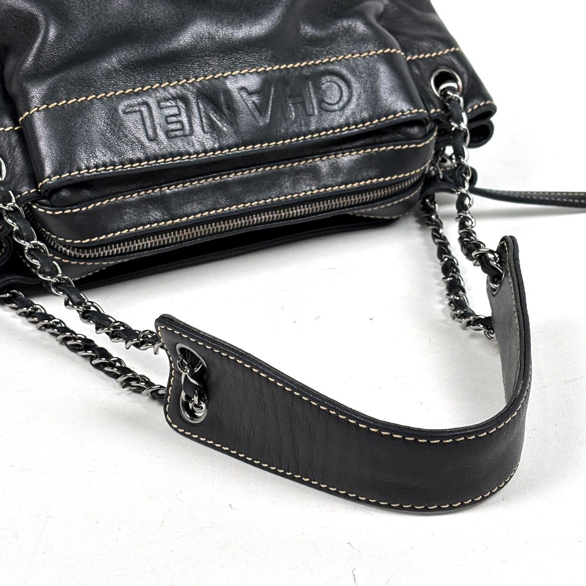 Chanel Logo Chain Shoulder Bag Leather Black — view 8