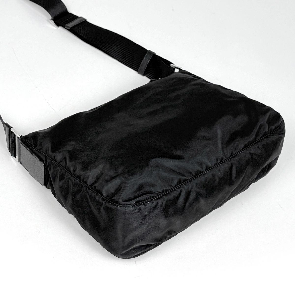 Prada Shoulder Bag Nylon Nero — view 2