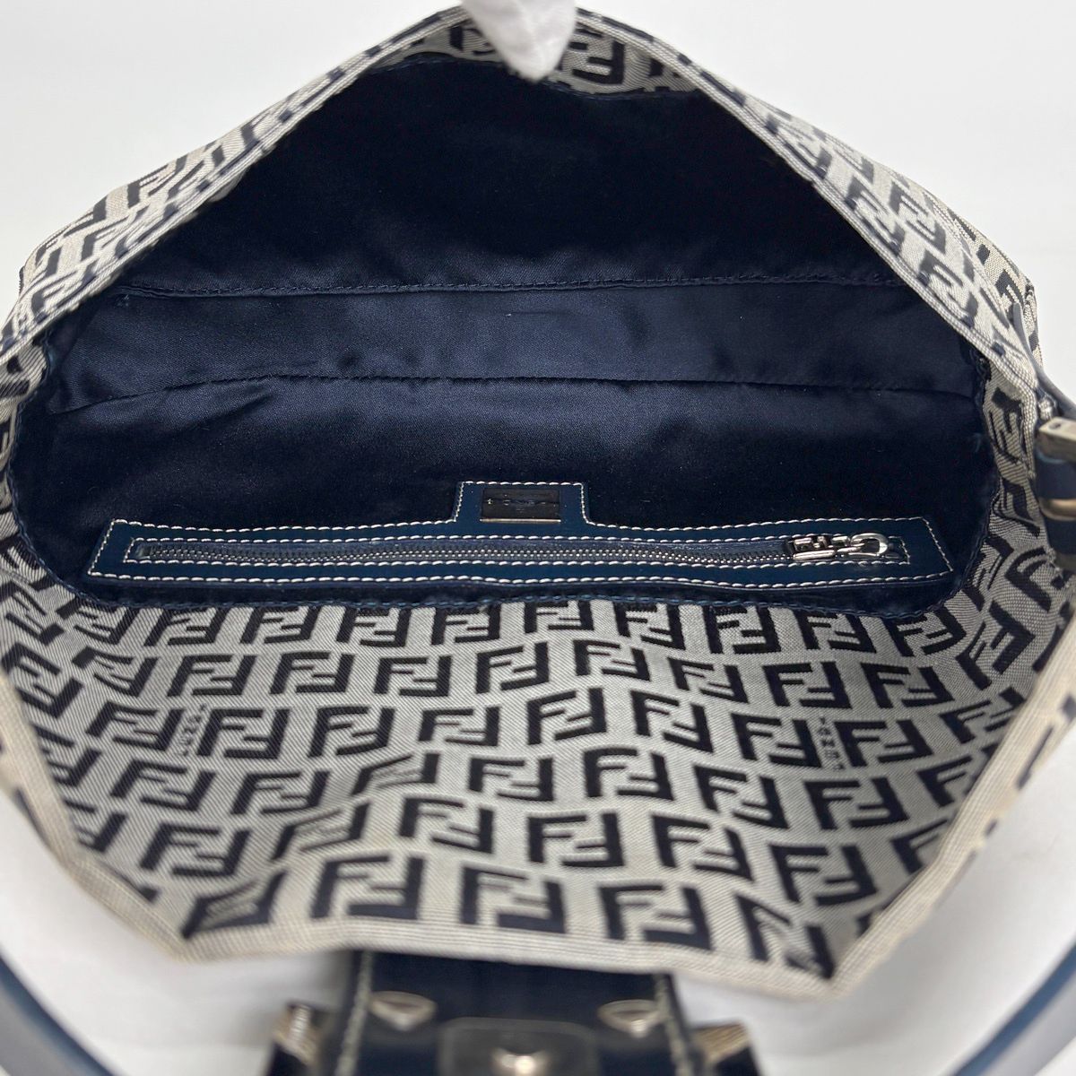 Fendi Zucchino Pattern Mamma Bucket Shoulder Bag Canvas Navy — view 7