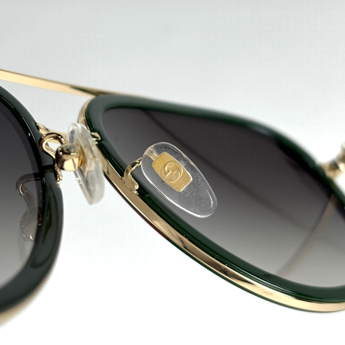 Gucci Gradient Sunglasses Eyewear Bumblebee Web Metal Gold Green Red — view 4