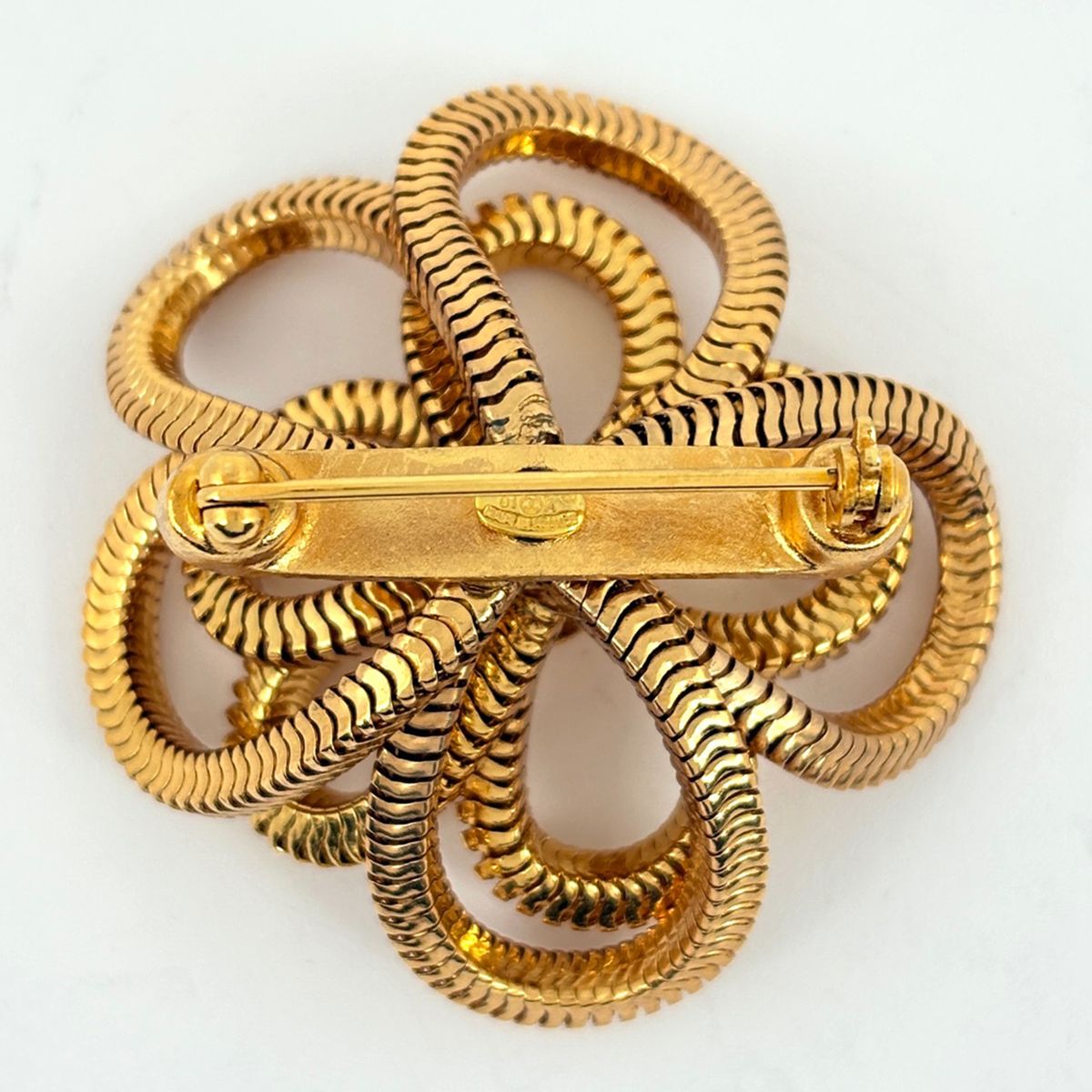 Chanel CC Logo Brooch Camellia Gold Plated — view 2