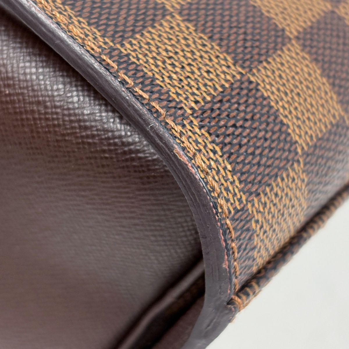 Louis Vuitton Triana Handbag Damier Brown — view 3