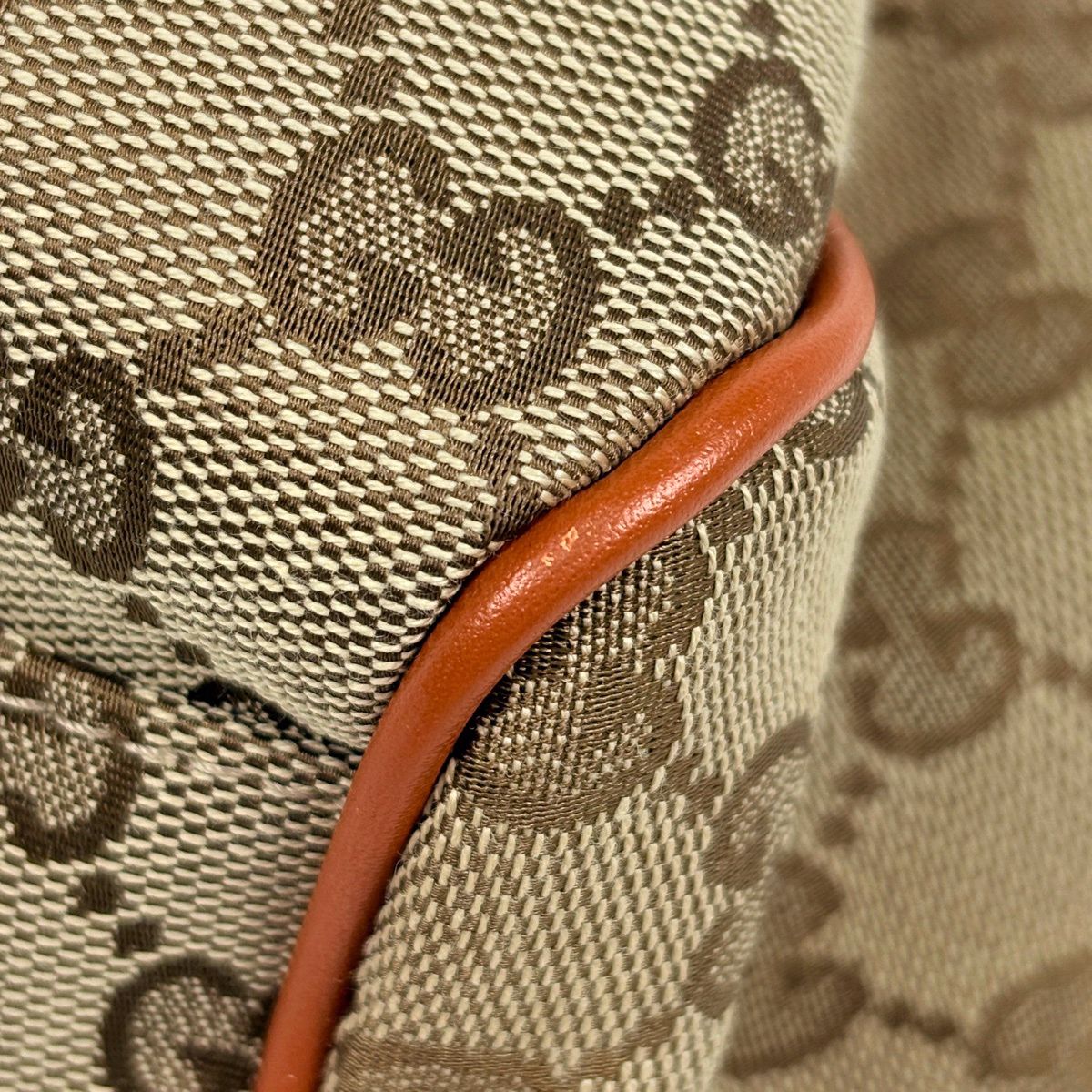 Gucci GG Pattern Ski Handbag Canvas Beige Orange — view 3