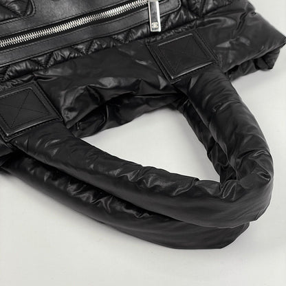 Chanel CC Logo Tote Nylon Black — view 4