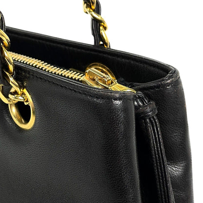Chanel CC Logo Chain Tote Leather Black — view 8