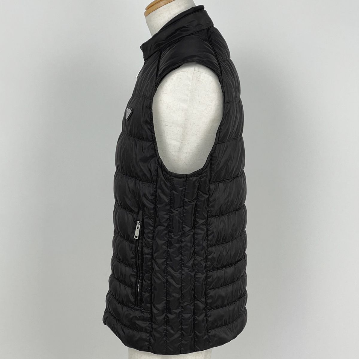 Prada Down Jacket Vest Zip Up Black — view 2