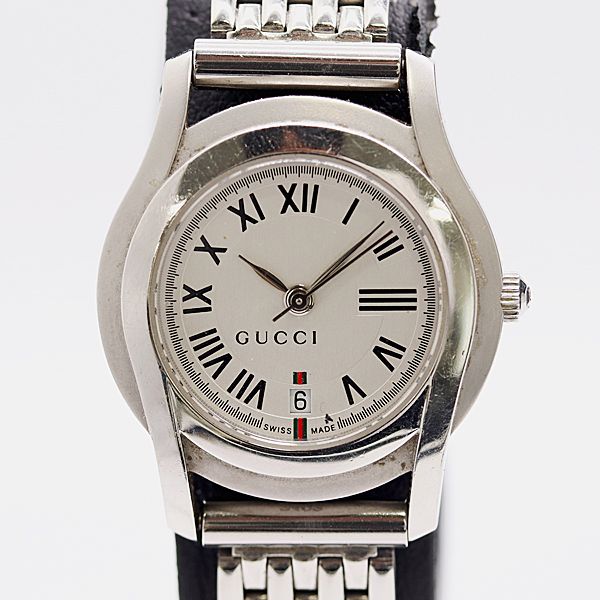 Gucci Class SS Quartz Silver Dial Watch