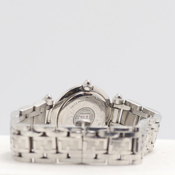 Fendi Quartz Black Dial Watch Nam — view 4