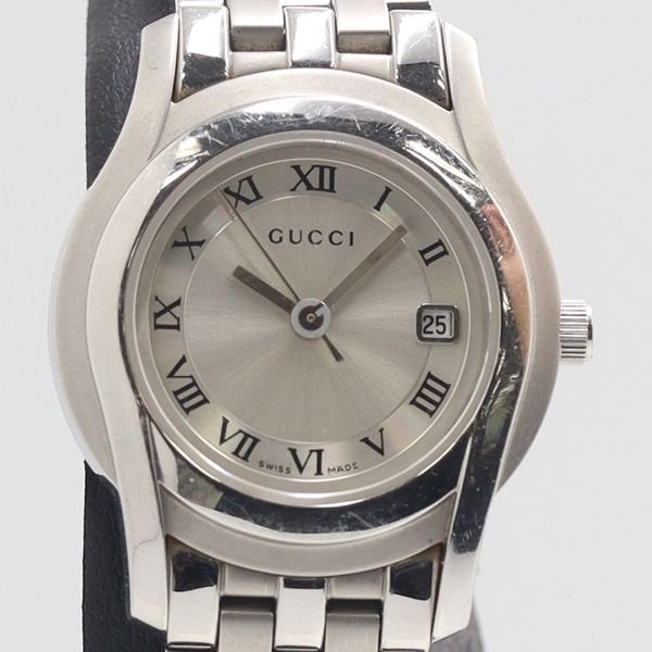 Gucci Quartz Date Silver Watch Nam