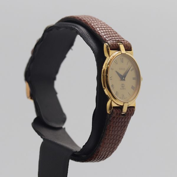 Gucci Quartz Gold Dial Watch Nam — view 2