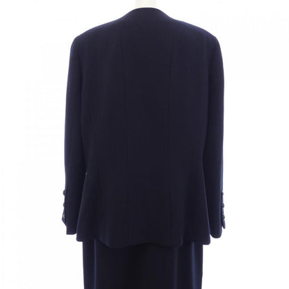 Chanel Vintage Suit Navy — view 2